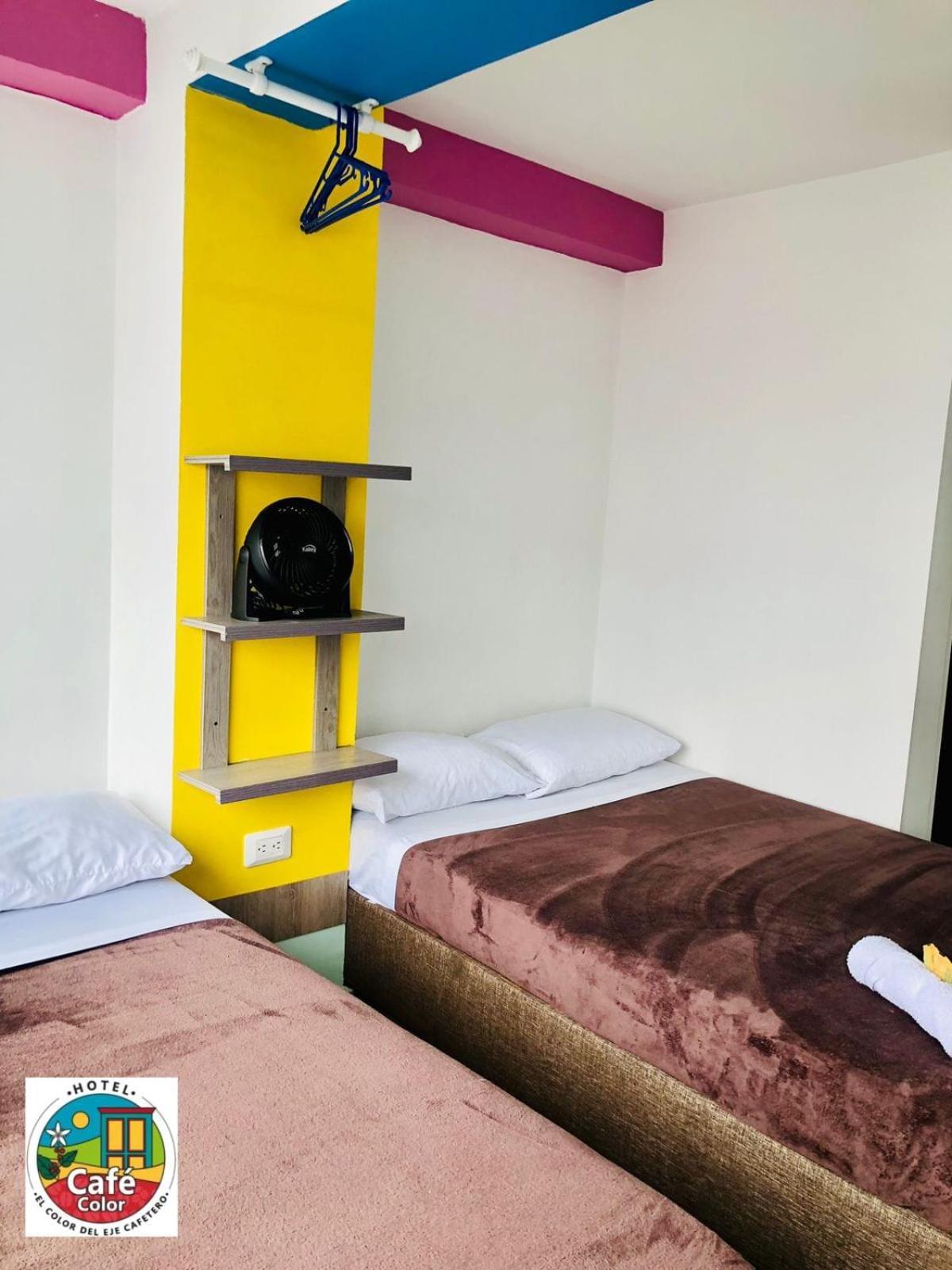 Hotel Cafe Color Армения Экстерьер фото